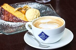 Farmers Kitchen Hotel