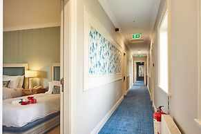 Farmers Kitchen Hotel