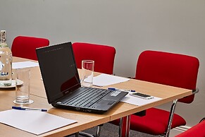 Farmers Kitchen Hotel