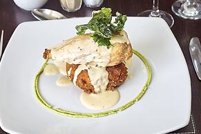 Farmers Kitchen Hotel