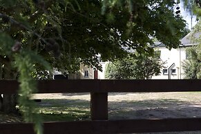 Farmers Kitchen Hotel