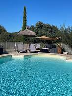 Hotel Restaurant Le Gardon - Pont du Gard