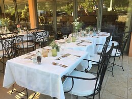 Hotel Restaurant Le Gardon - Pont du Gard