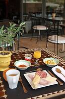 Hotel Restaurant Le Gardon - Pont du Gard