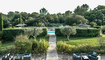 Hotel Restaurant Le Gardon - Pont du Gard