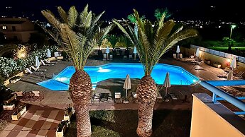 Leonidas Hotel and Studios