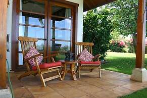 Ho'oilo House