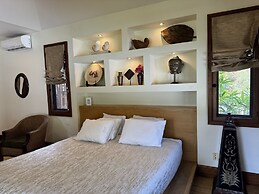 Ho'oilo House