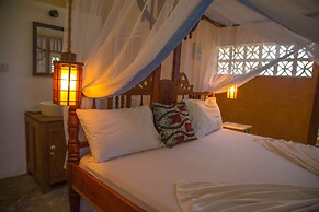 Mbuyuni Beach Village - Bungalows
