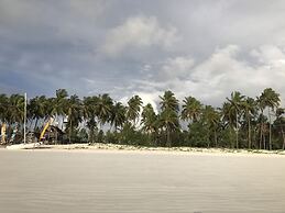 Mbuyuni Beach Village - Bungalows