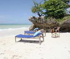 Mbuyuni Beach Village - Bungalows
