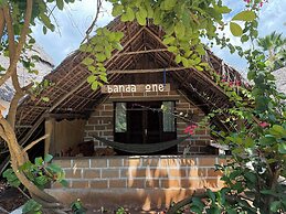 Mbuyuni Beach Village - Bungalows