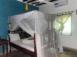 Mbuyuni Beach Village - Bungalows
