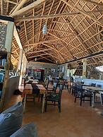 Mbuyuni Beach Village - Bungalows