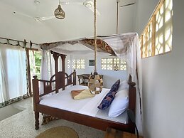 Mbuyuni Beach Village - Bungalows