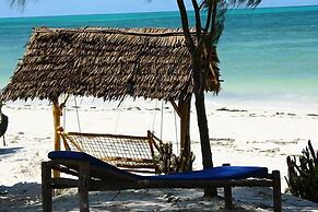 Mbuyuni Beach Village - Bungalows