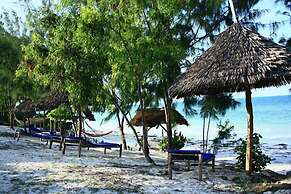 Mbuyuni Beach Village - Bungalows