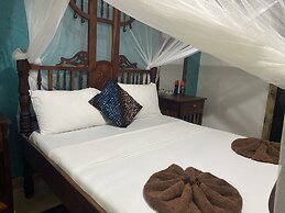 Mbuyuni Beach Village - Bungalows