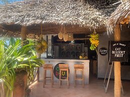 Mbuyuni Beach Village - Bungalows