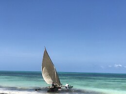 Mbuyuni Beach Village - Bungalows