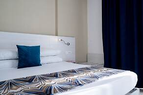 Gillieru Harbour Hotel