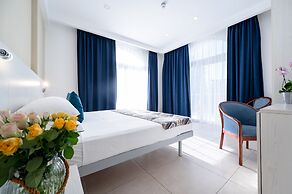 Gillieru Harbour Hotel