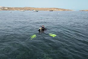 Gillieru Harbour Hotel