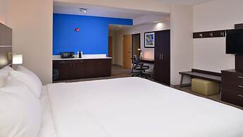 Holiday Inn Express & Suites Laplace by IHG