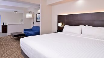 Holiday Inn Express & Suites Laplace by IHG