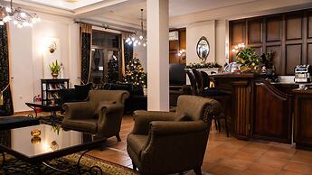 Dellas Boutique Hotel