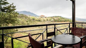 Dellas Boutique Hotel