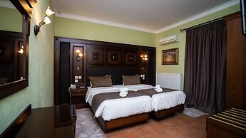 Dellas Boutique Hotel