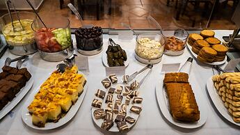 Dellas Boutique Hotel