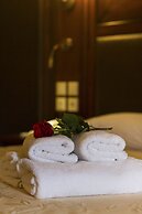 Dellas Boutique Hotel