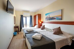 Hotel Avenida Praia