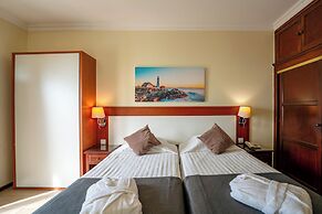 Hotel Avenida Praia