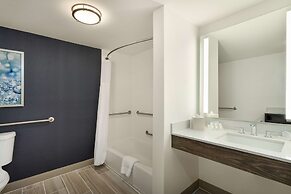 Hilton Garden Inn Melville