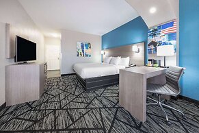 La Quinta Inn & Suites by Wyndham Alvarado