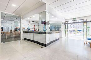 Port Vista Oro Hotel