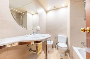 Port Vista Oro Hotel