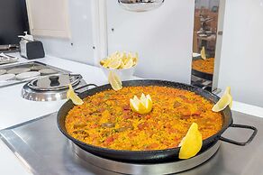 Port Vista Oro Hotel