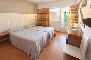 Port Vista Oro Hotel