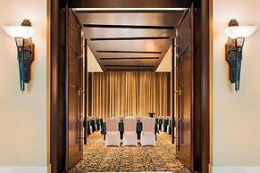 Le Meridien Shimei Bay Beach Resort & Spa