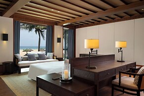 Le Meridien Shimei Bay Beach Resort & Spa