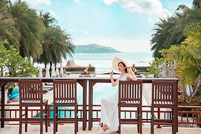 Le Meridien Shimei Bay Beach Resort & Spa