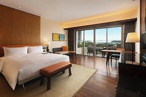 Le Meridien Shimei Bay Beach Resort & Spa