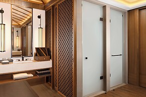 Le Meridien Shimei Bay Beach Resort & Spa