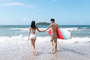 Le Meridien Shimei Bay Beach Resort & Spa