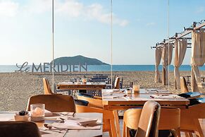 Le Meridien Shimei Bay Beach Resort & Spa