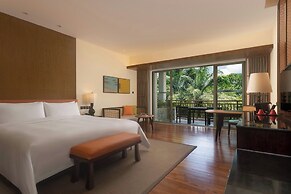 Le Meridien Shimei Bay Beach Resort & Spa